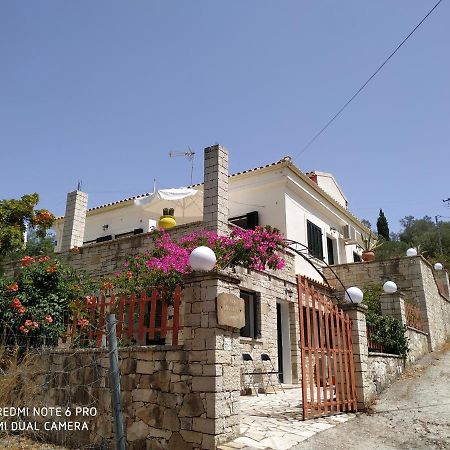 Villa Loulaki Magazia Paxi Arvanitakeika ภายนอก รูปภาพ