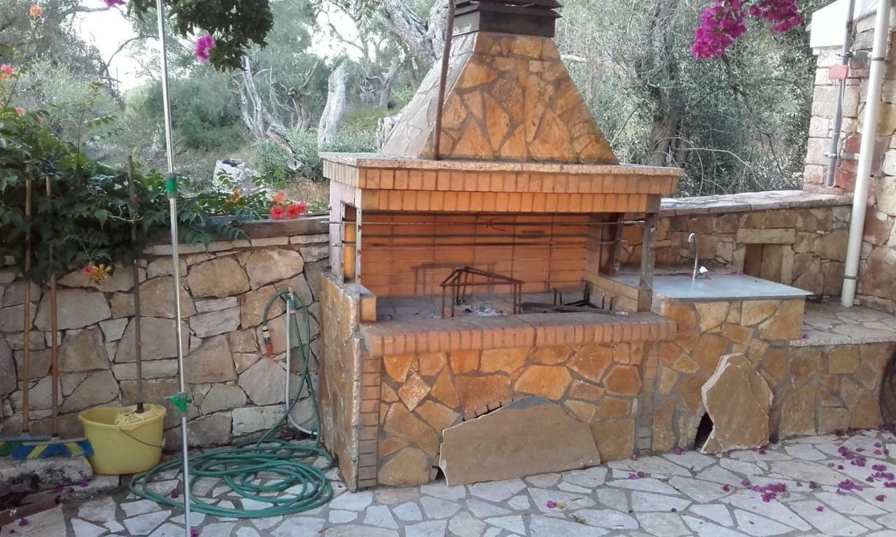 Villa Loulaki Magazia Paxi Arvanitakeika ภายนอก รูปภาพ